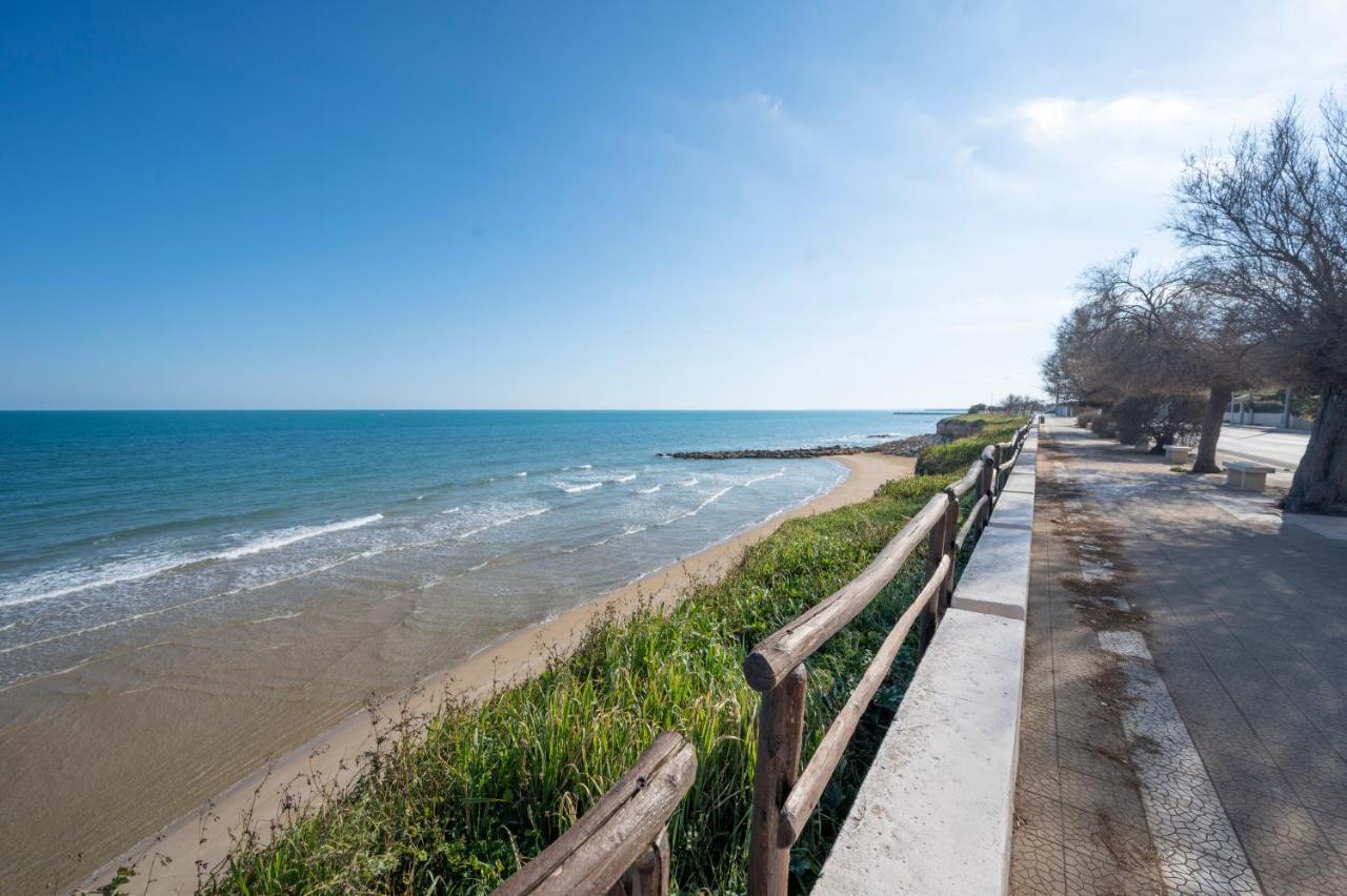 אבולה Luci Apartment Sea Beach מראה חיצוני תמונה