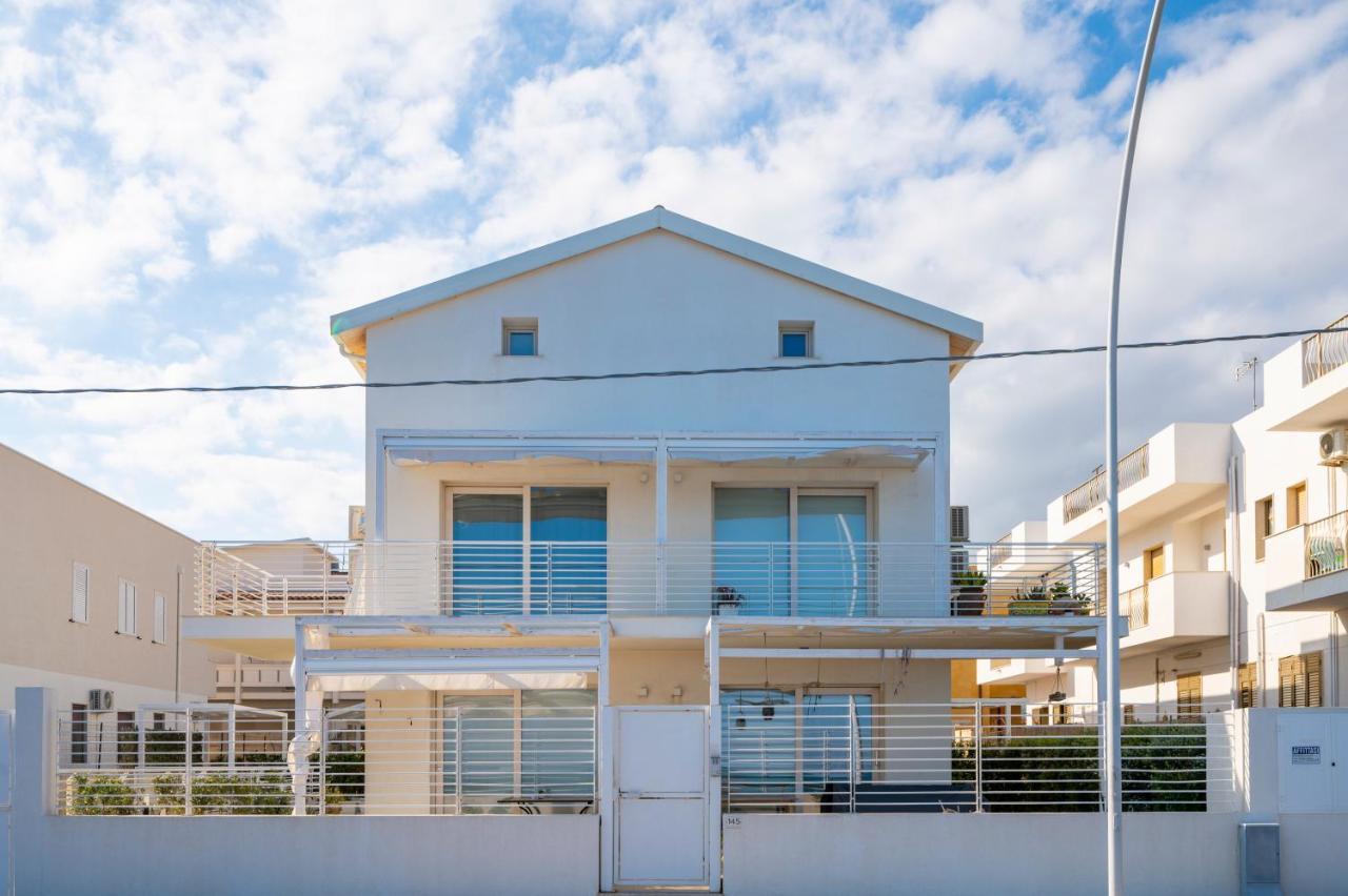אבולה Luci Apartment Sea Beach מראה חיצוני תמונה
