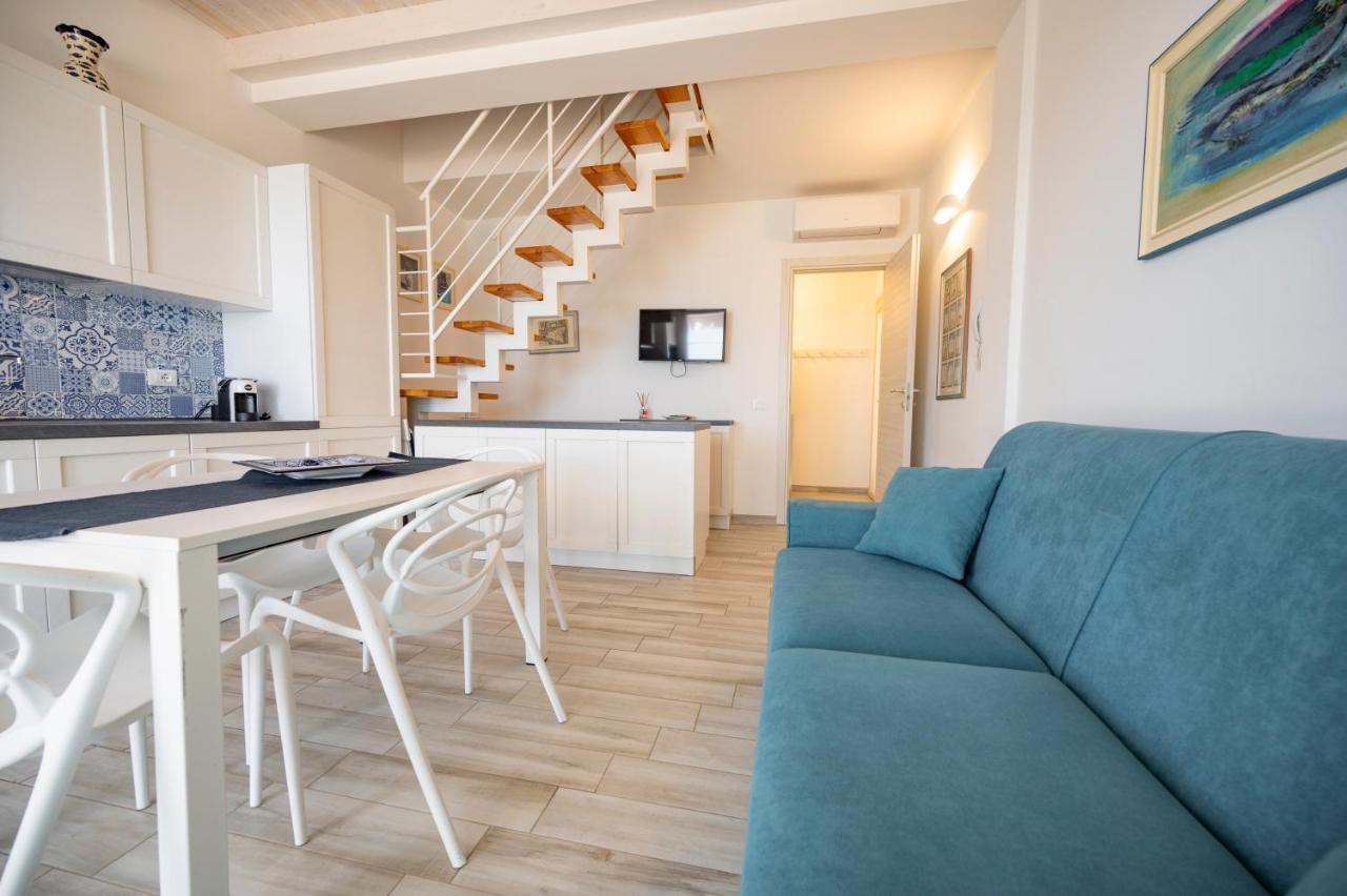 אבולה Luci Apartment Sea Beach מראה חיצוני תמונה