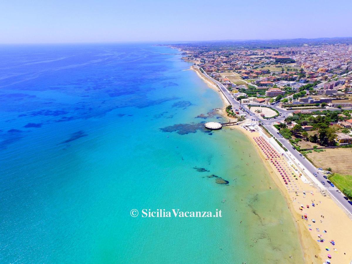 אבולה Luci Apartment Sea Beach מראה חיצוני תמונה